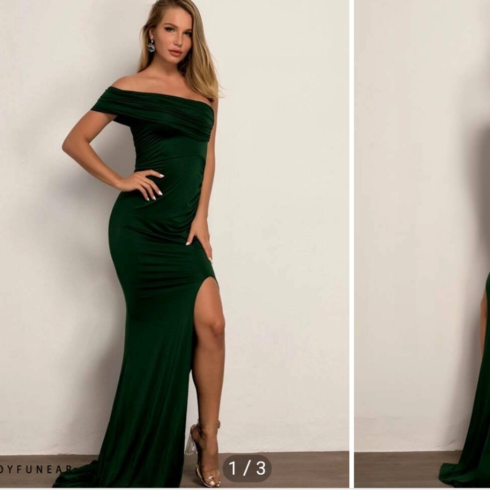 Off the shoulder dress maternity